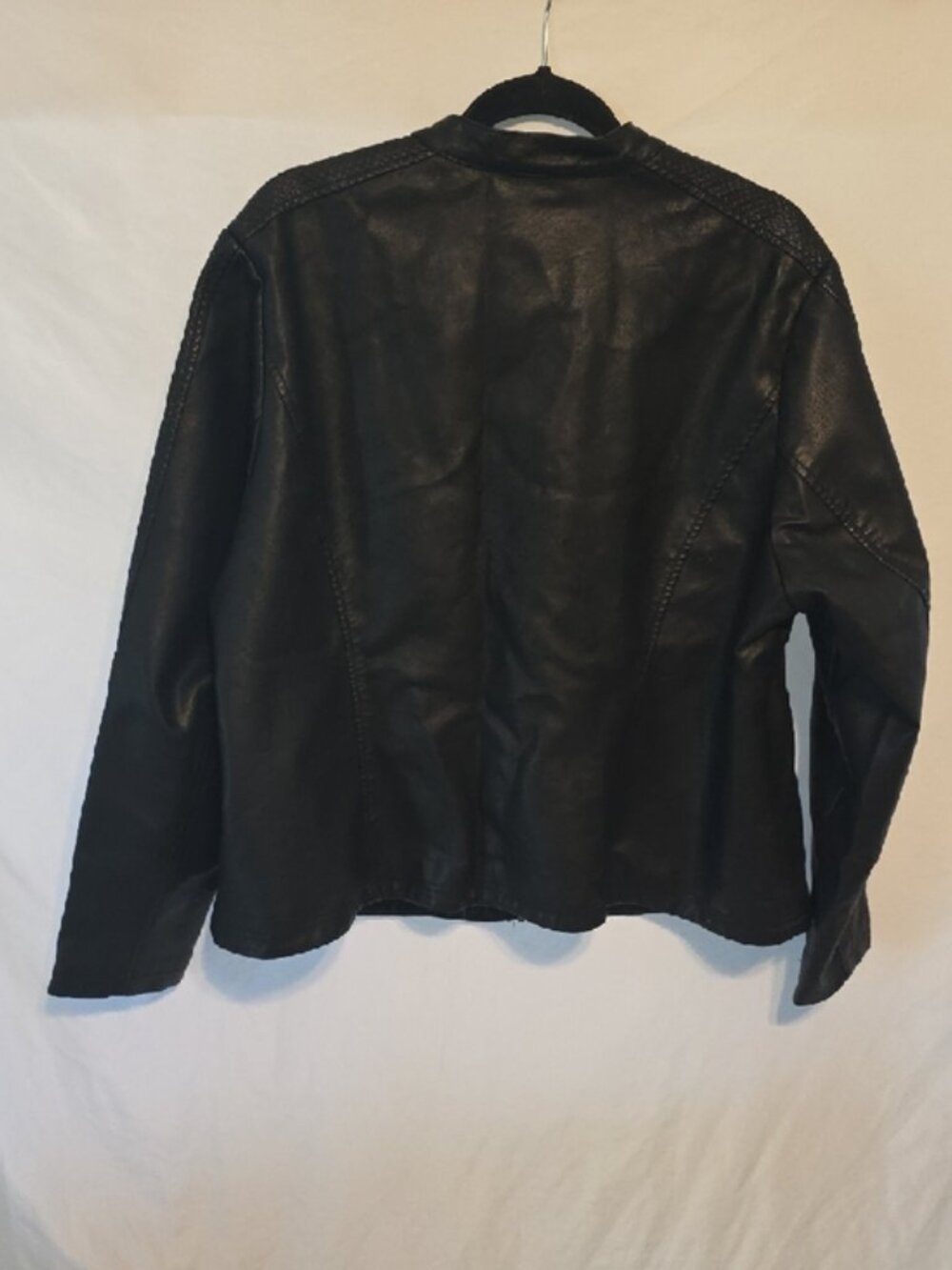 Women's Baccini Black Faux Leather Moto Jacket with Zip Pockets - Picture 3 of 13